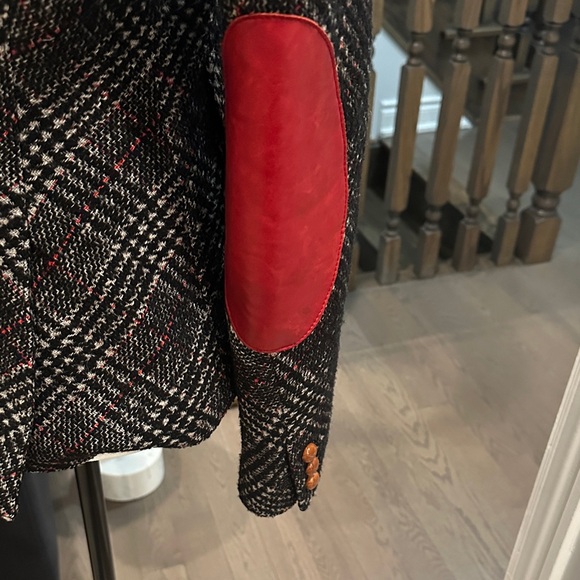 Smythe equestrian Black and White Plaid Blazer - Picture 6 of 15